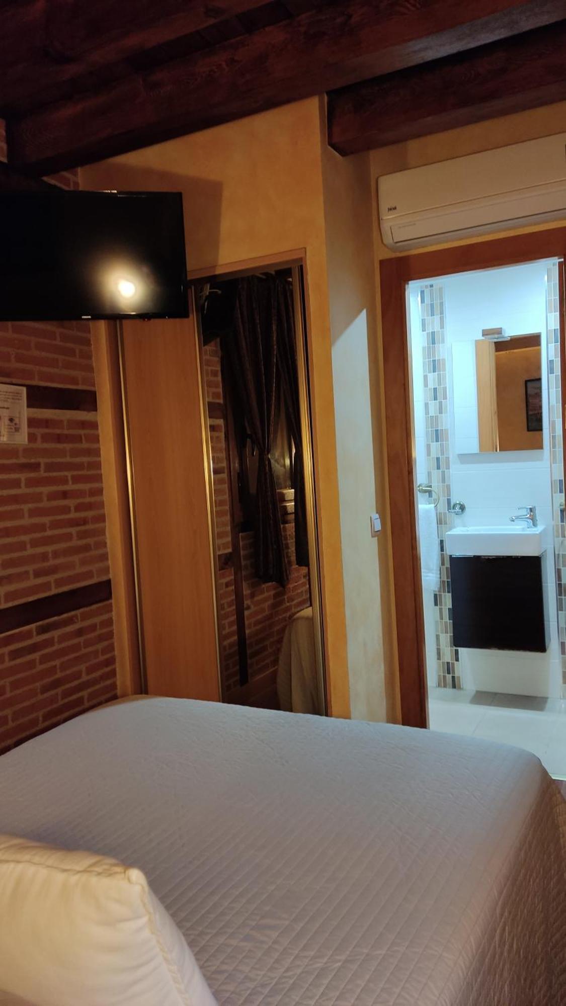 Hostal Segovia Adults Only Rum bild