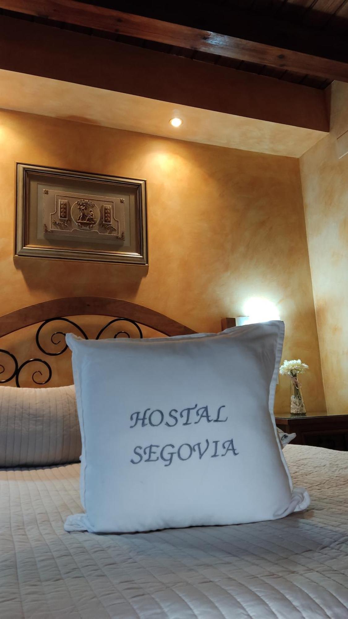 Hostal Segovia Adults Only Rum bild