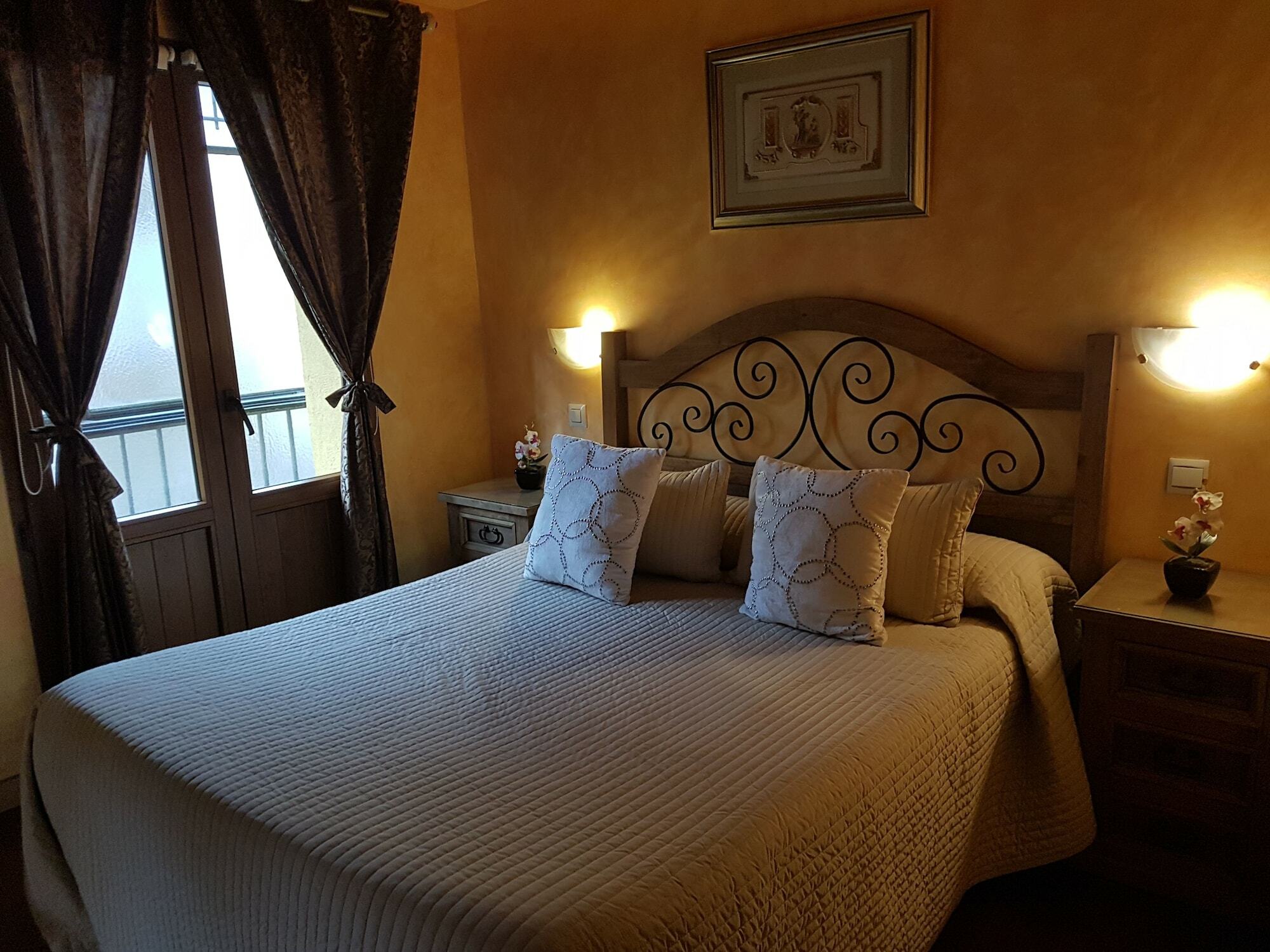 Hostal Segovia Adults Only Exteriör bild